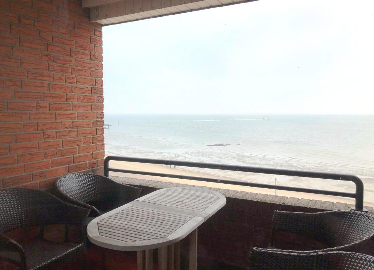 Ferienwohnung Im Strandhotel Wyk auf Foehr Exterior photo